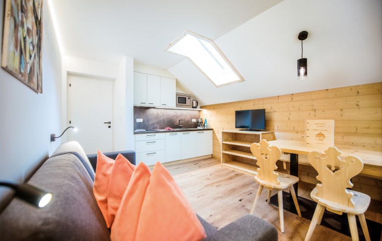 Stabingerhof: Chalets mit Wohnküche Eine Wohnküche der Chalets vom Stabingerhof